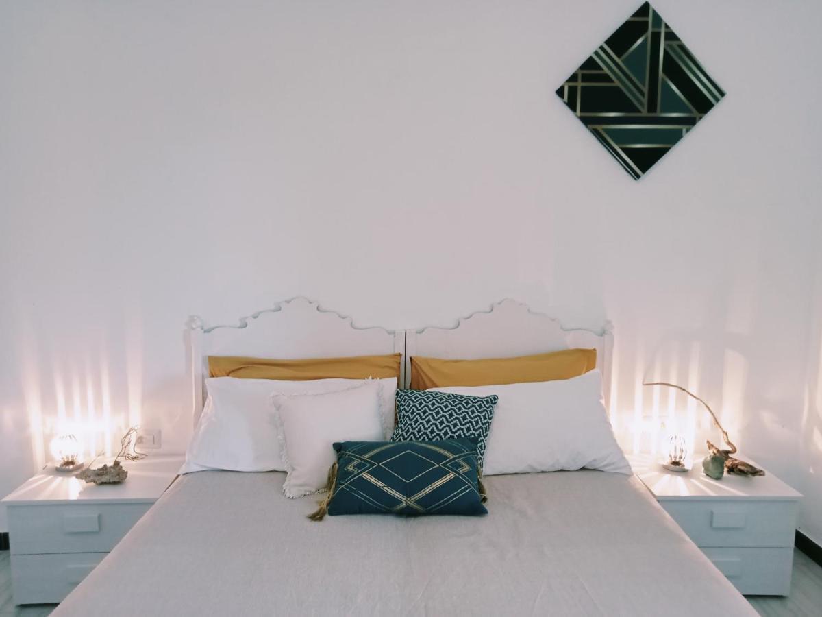 La Rosa Dei Venti Bed & Breakfast La Caletta Eksteriør bilde